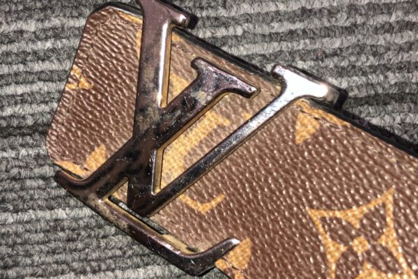 鹿児島市でブランド品買取は買取専門金のクマ谷山店へ