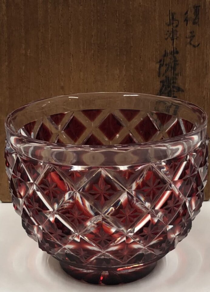 【鹿児島市薩摩切子買取実績多数】切子を売るなら金のクマ谷山店へ 