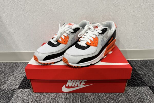 姶良市でナイキ スニーカーの買取は買取専門金のクマ姶良店へ