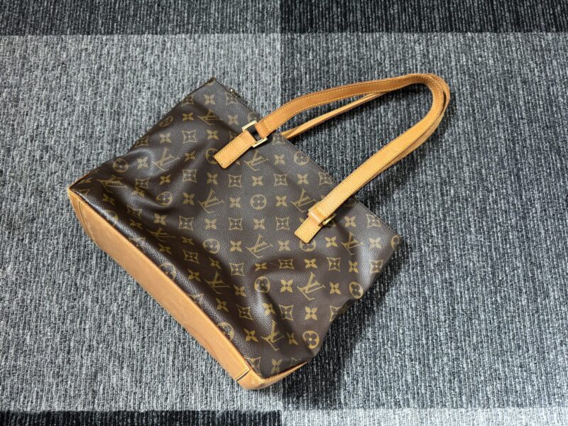 姶良市でブランド、ルイヴィトン、バッグ買取なら、買取専門金のクマ姶良店へ