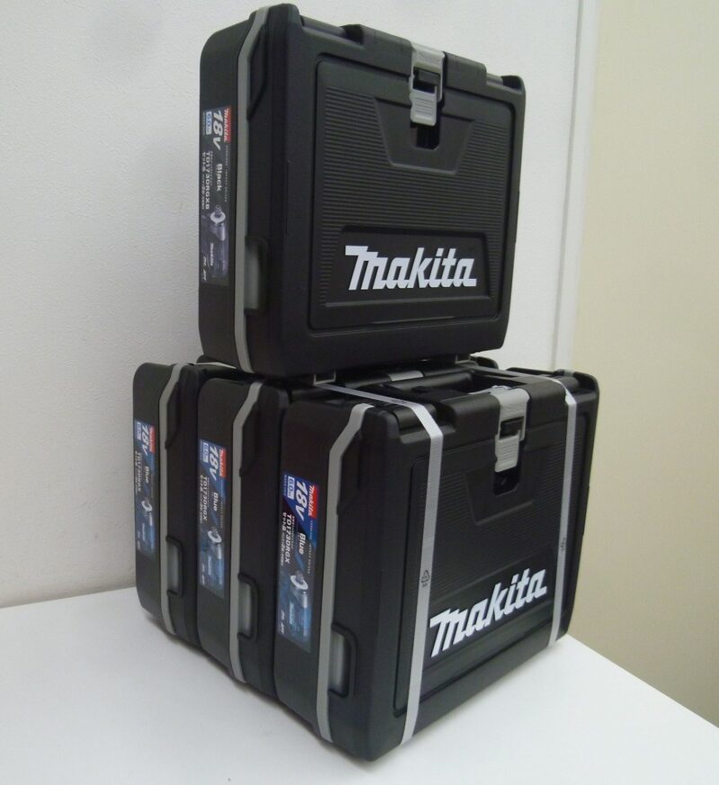 買取専門 金のクマ 沼津店「電動工具も買い取り大歓迎です」マキタのインパクトが4台来ました♪