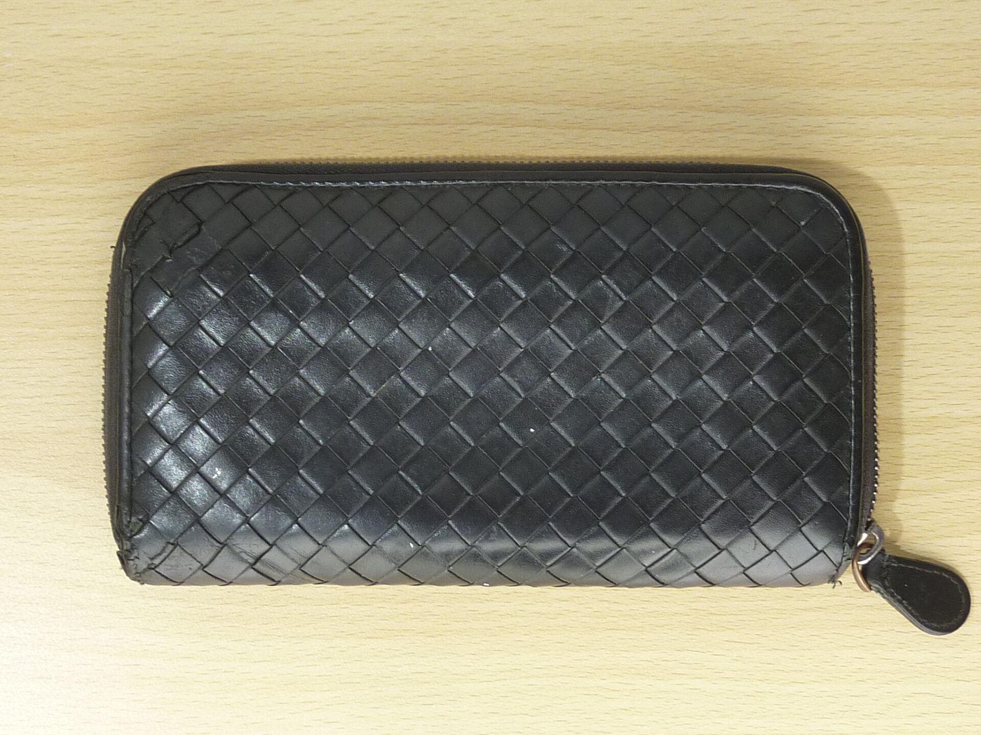 ボッテガ ヴェネタ 長財布 ボロボロでもお持ちください お買取り 金の 
