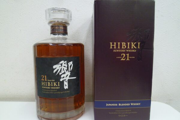 「ウイスキーなどのお酒の買い取りも沼津市の金のクマ」　今回は響21年をお売り頂きました