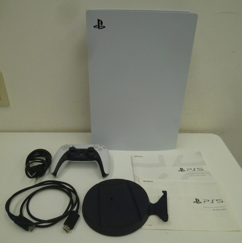 「ついにPS5がやってきた♪　沼津市の金のクマ」　PS4やswitchはありましたがPS5は初♪
