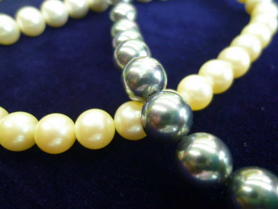 「パールのアクセサリーの買い取り大歓迎　沼津市の金のクマ」　使わず保管されたままになっているかも