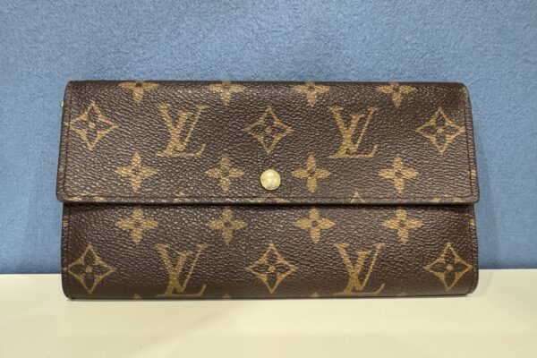 姶良市でブランド、ヴィトン 買取なら、買取専門金のクマ姶良店