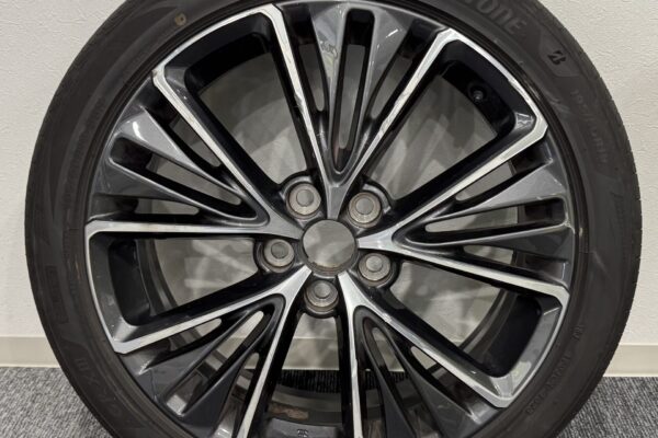 姶良市でタイヤ、ホイール買取なら、買取専門金のクマ姶良店へ