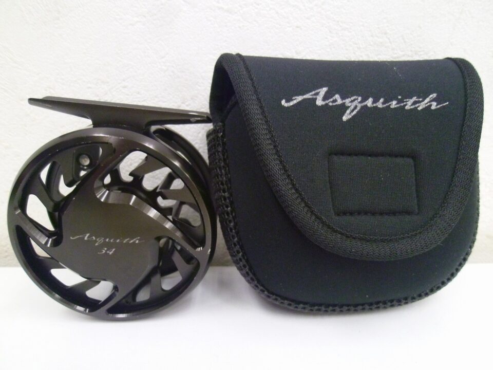 「釣り具の買い取りもお任せ下さい　沼津市の金のクマ」　今回はシマノのフライ用のリールでした