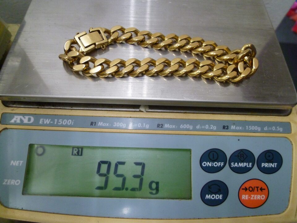 「18金と10金のアクセサリーをお買い取り　沼津市の金のクマ」　喜平はやっぱりワリの良さが最強♪