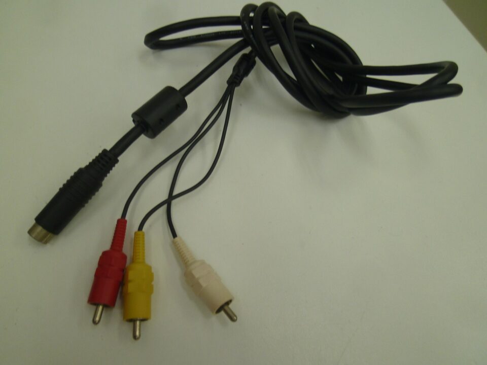 「往年のゲーム機　セガサターンをお買い取り　沼津市の金のクマ」　古いゲーム機もお持ち下さい