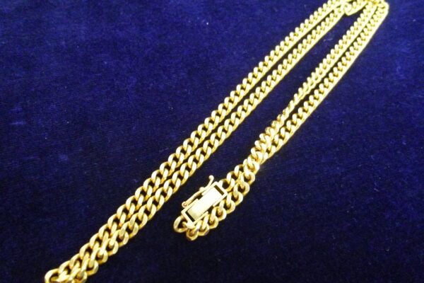 「アクセサリー界で最強のワリの良さ 喜平ネックレスをお買い取り　沼津市の金のクマ」喜平は重いです