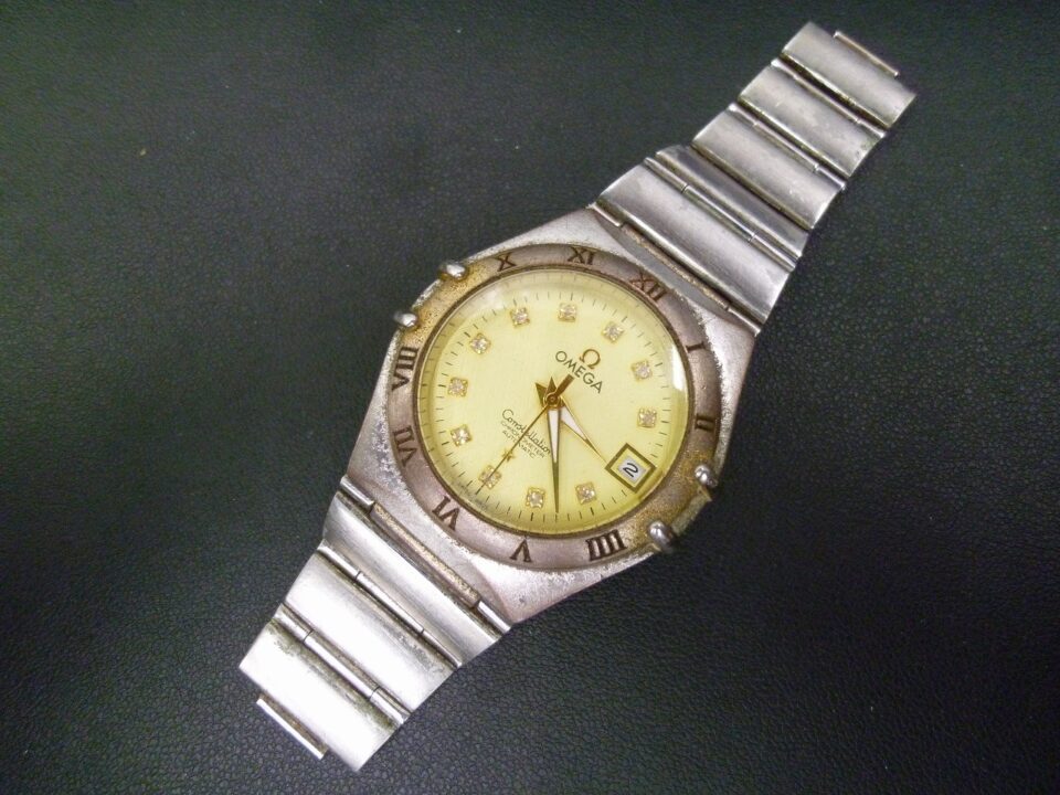 「壊れたオメガの時計を買い取りました　沼津の金のクマ」　ベルトやリューズが破損していてもOK！