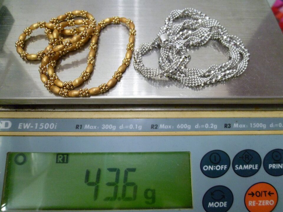 「ネックレス2本をお買い取り　沼津の金のクマ」金・銀・プラチナ3種揃って過去最高を更新(^^♪