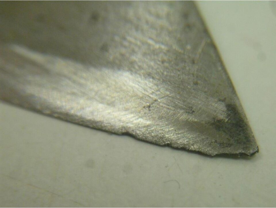 「包丁の買い取りも大歓迎です♪　沼津の金のクマ」　プロ・職人の方が使う道具は品質が違います