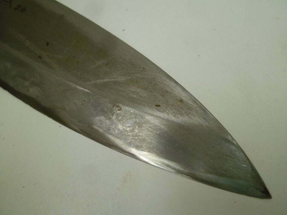 「包丁の買い取りも大歓迎です♪　沼津の金のクマ」　プロ・職人の方が使う道具は品質が違います