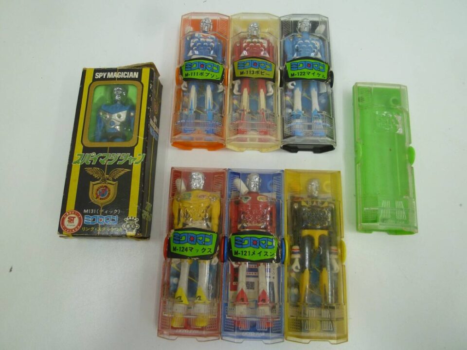 「昔の子供のおもちゃの買い取りも大歓迎です　沼津の金のクマ」今回はミクロマンをお買い取り(^^♪