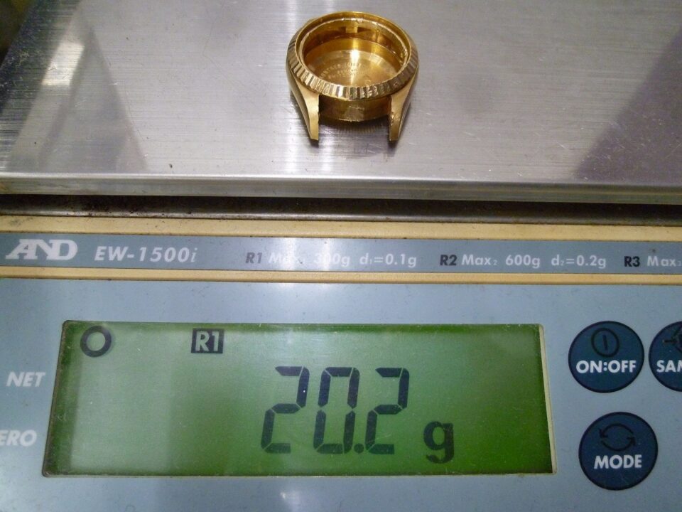 「金無垢ロレックスのケースをお買い取り　沼津の金のクマ」11月にそのベルトもお売り下さいました