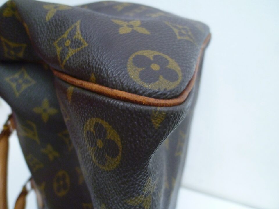 「ルイヴィトンのバッグと財布をお買い取り　沼津の金のクマ」ルイヴィトンはやっぱり多いですね♪