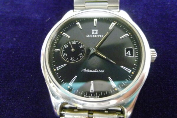 「ブランド時計のゼニスをお買い取り　沼津の金のクマ」　ゼニスの買い取りは久しぶりです(^^♪