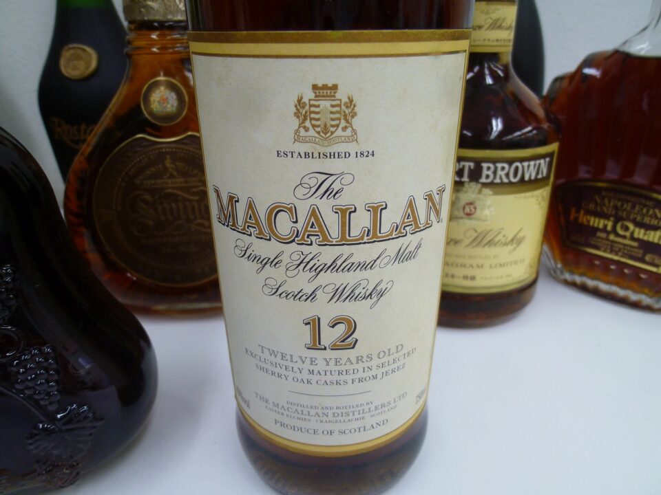 「洋酒を大量にお売り頂きました　沼津の金のクマ」　お酒の買い取りもお任せ下さい