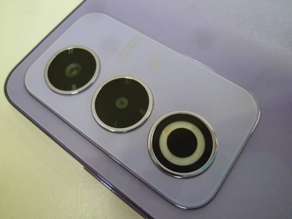 「スマホの買い取りも大歓迎です　沼津の金のクマ」今回のお買い取りは、OPPOのA3です(^^♪