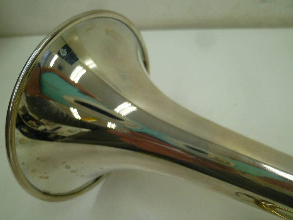 「使わなくなったトランペットをお買い取り　沼津の金のクマ」使わなくなった楽器もお気軽にどうぞ♪