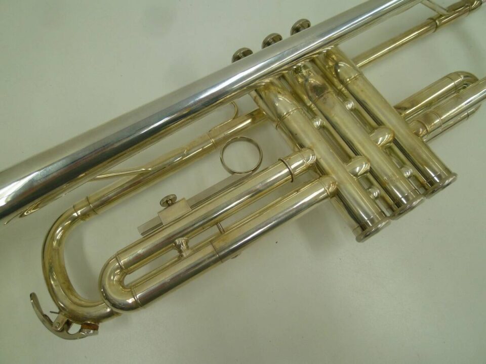 「使わなくなったトランペットをお買い取り　沼津の金のクマ」使わなくなった楽器もお気軽にどうぞ♪