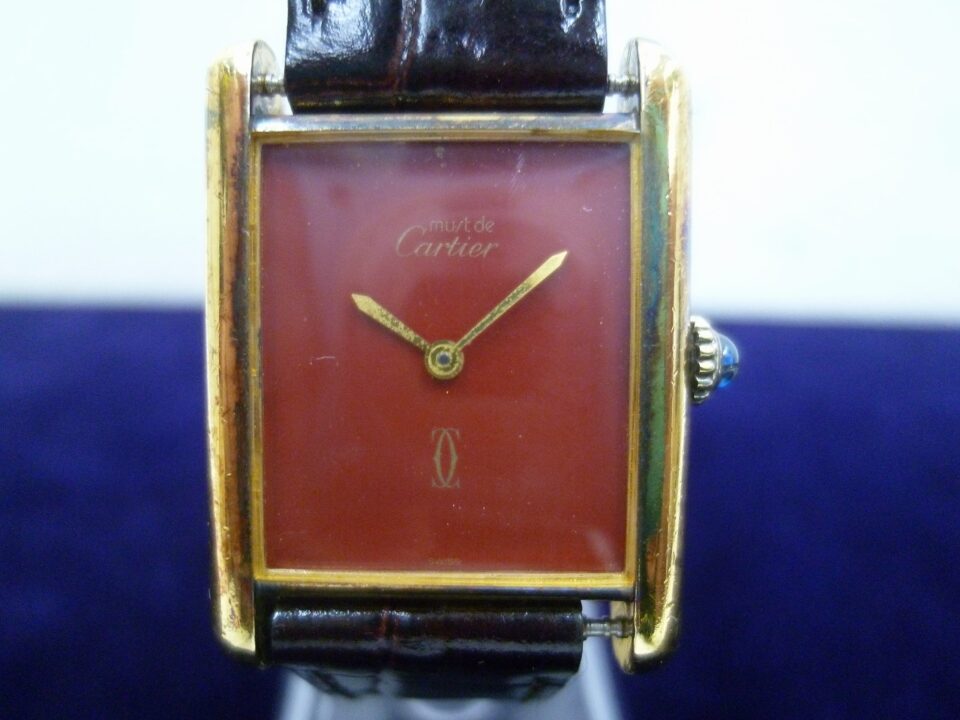 「カルティエの時計をお買い取り　沼津の金のクマ」ベルトが社外品に交換されていても問題ありません