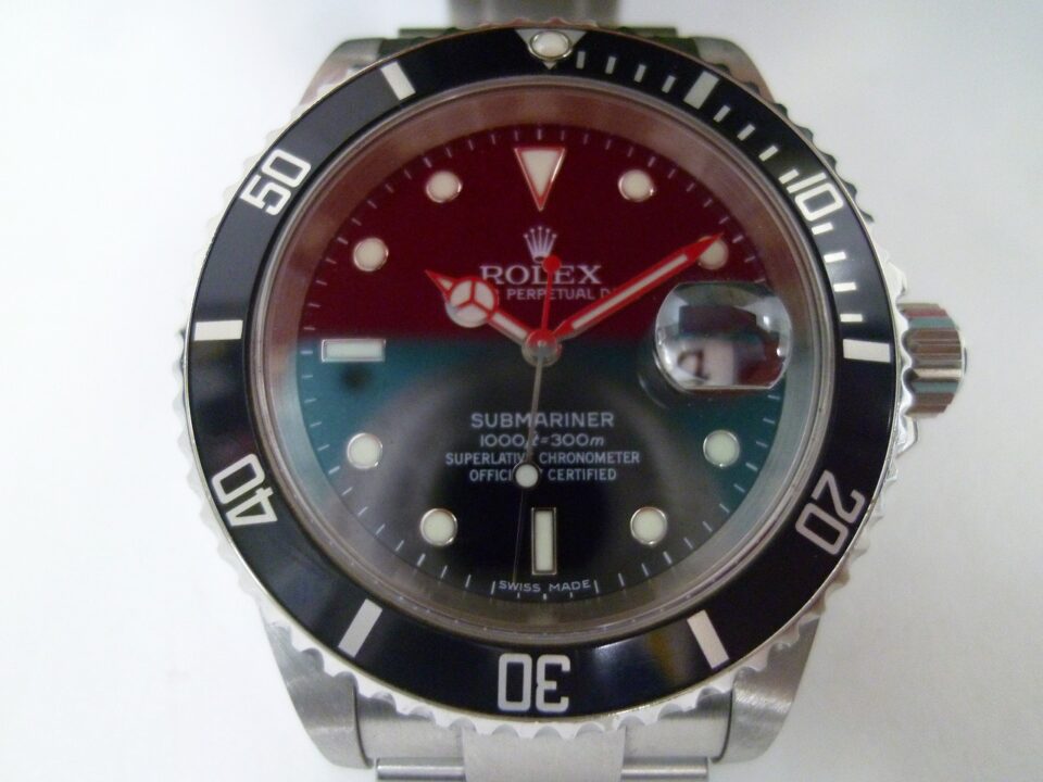 「ロレックスのサブマリーナをお買い取り　沼津の金のクマ」ロレックスの大人気モデルですね(^^♪