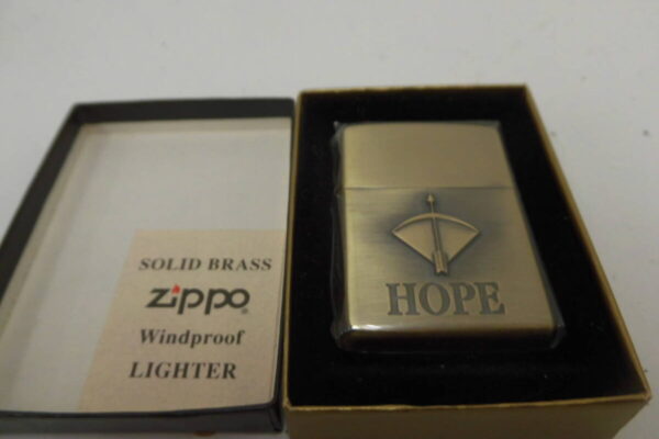 「ZIPPOライターの買い取りも大歓迎です　沼津の金のクマ」　ジッポーにはお宝がありますね♪