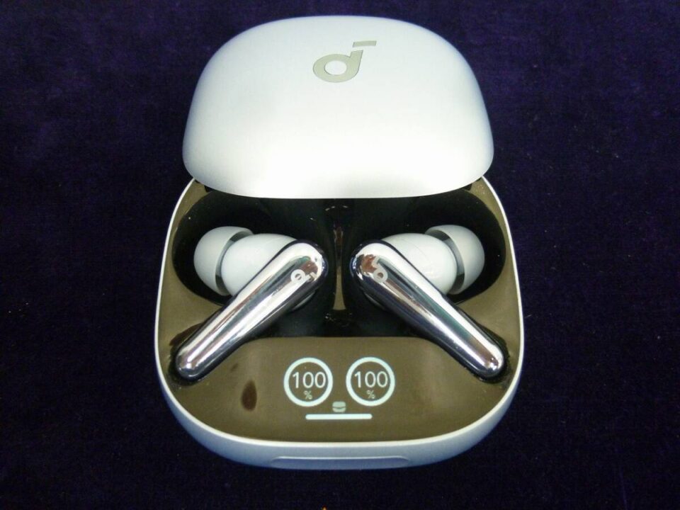 「Ankerのワイヤレスイヤホンをお買い取り 沼津の金のクマ」エアポッズ以外のイヤホンも大歓迎♪