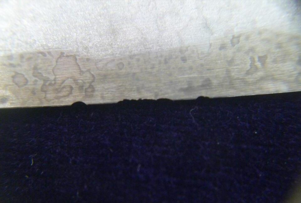 「包丁などの刃物の買い取りもお任せ下さい 沼津の金のクマ」欠けがあっても買い取りOKです(^^♪