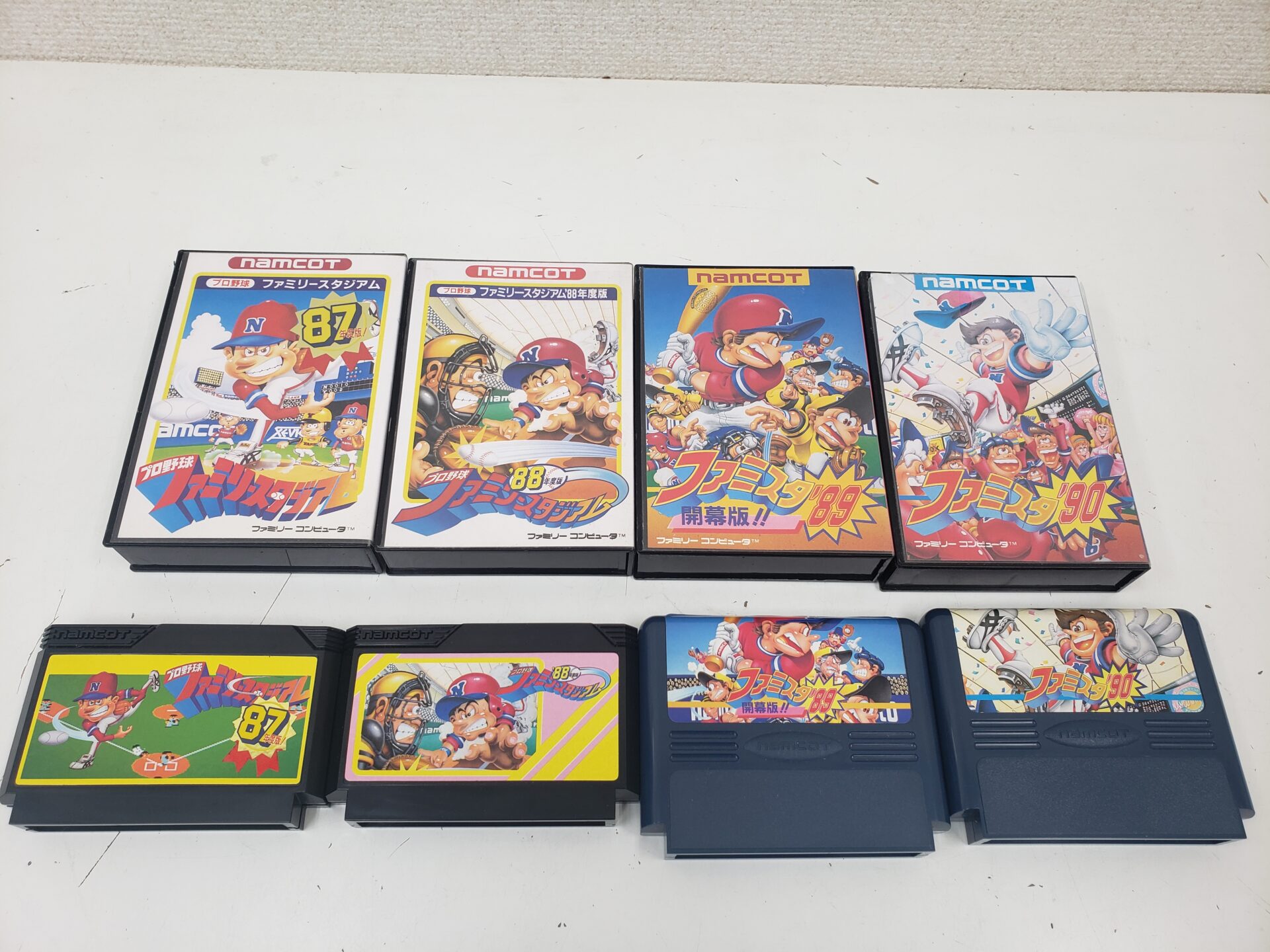 取引中。引き取り限定！美品ファミコンカセット詰め合わせ！ 中古ファミコンソフト『 ドラゴンボールZIII 烈戦人造人間 』箱・説明