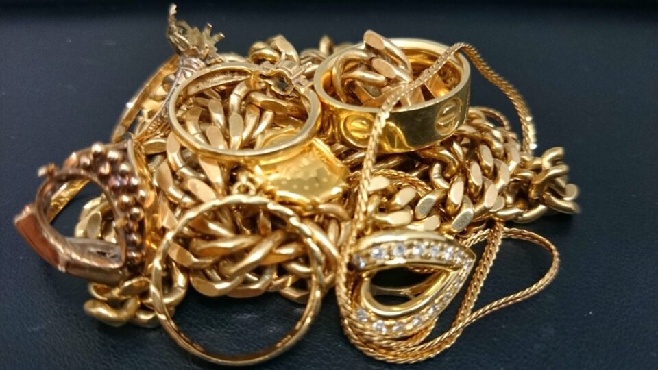「これから金の金額はどうなる??? 沼津の金のクマ」 店でもよく聞かれますが大事なのは時間軸です