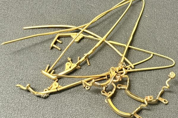 鹿児島市で金のメガネフレーム買取