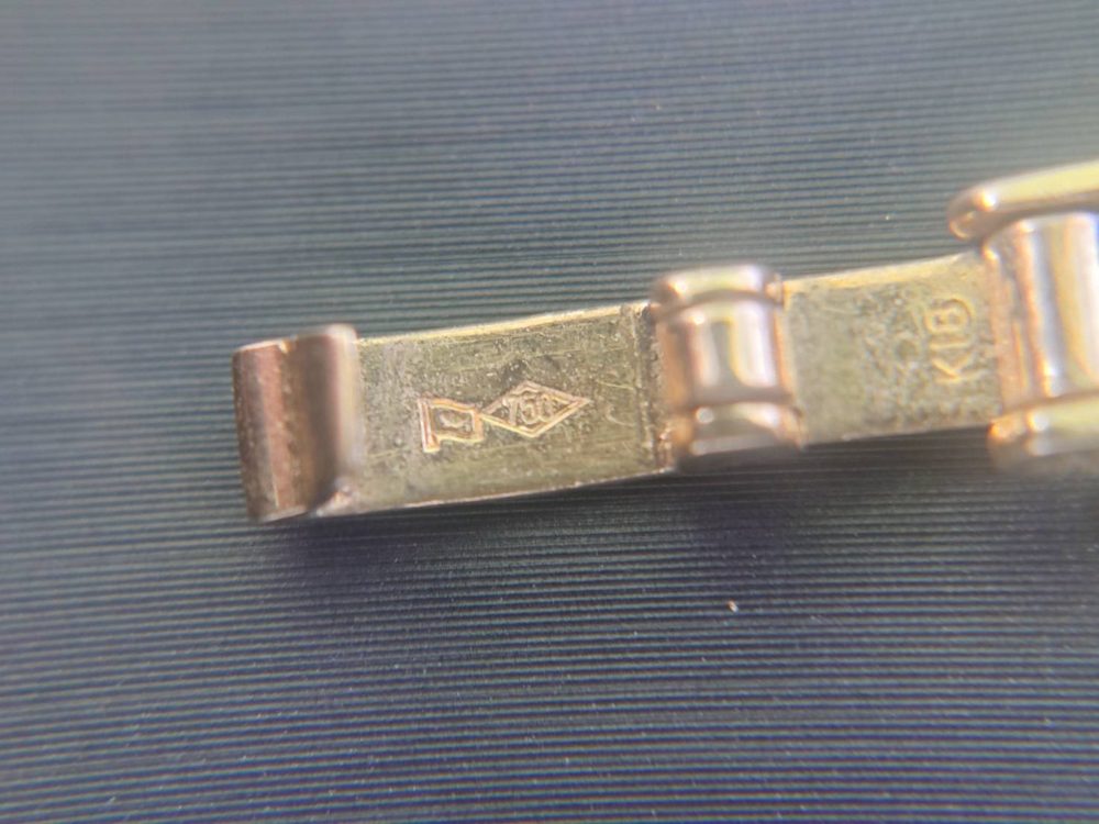 喜平アンクレットの留め具に入った750とK18の刻印