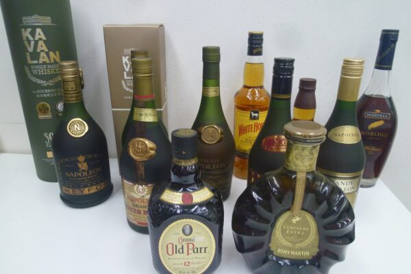 「お酒 買取 沼津市」 お酒に強い金のクマ沼津店　ウイスキーやブランデーなど、お気軽にお持ち下さい
